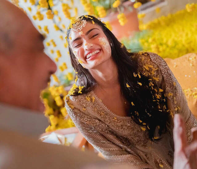 Fun & Creative Urli Ideas for Haldi Ceremony To Bookmark RN! | Haldi  ceremony, Wedding trends, Best wedding photographers