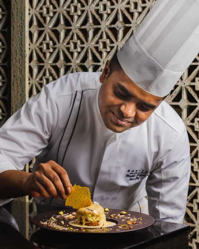 i Last chance to eat - Sofitel BKC Mumbai - Chef with Shahi Tukda-min
