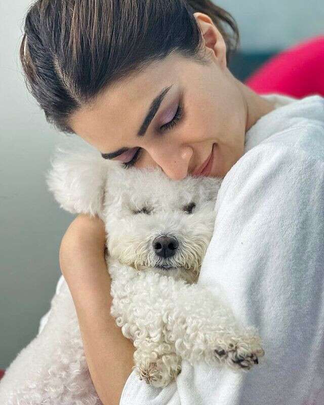 Kriti Sanon with her dog.