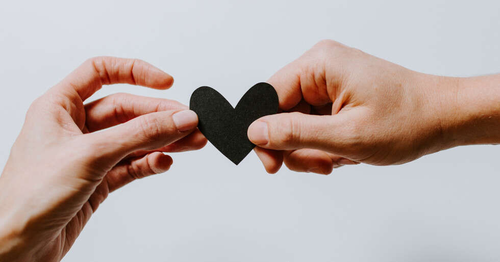 6 Signs That Your Broken Relationship Can Be Fixed - Vimarsana News