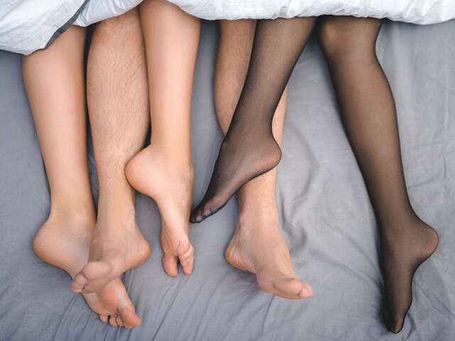 A Third In Your Bed? Setting Boundaries For A Cosy Threesome!