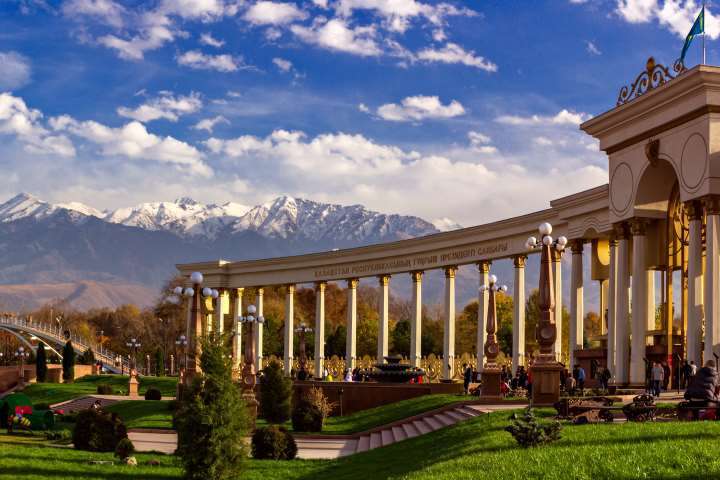 Reasons to visit Kazakhstan - city park in Almaty