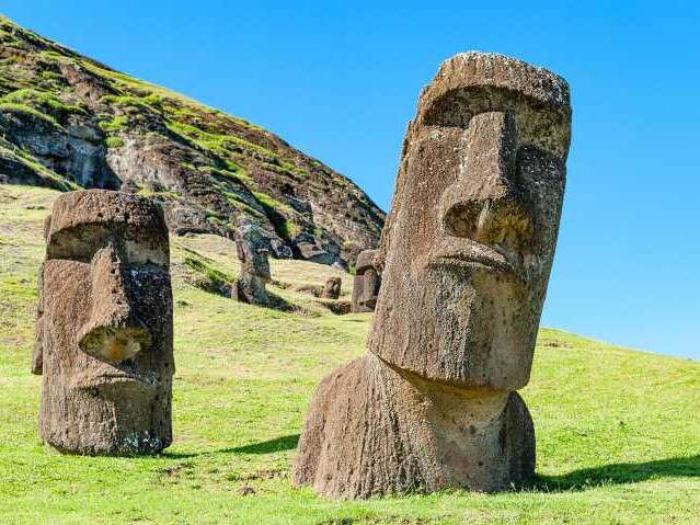 New statue on Easter Island