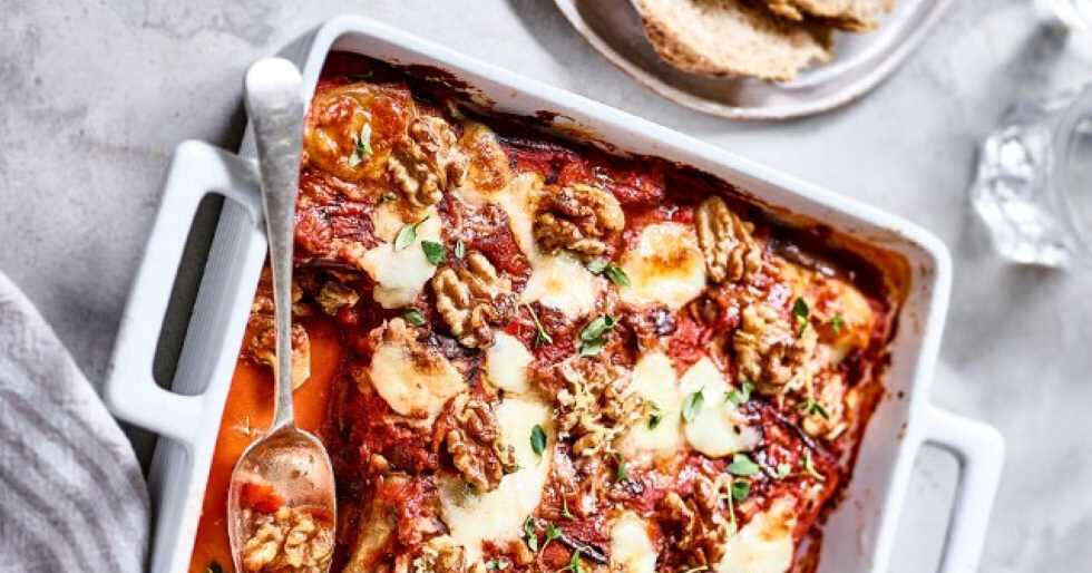 Try Something Different: Aubergine & Walnut Parmigiano | Femina.in