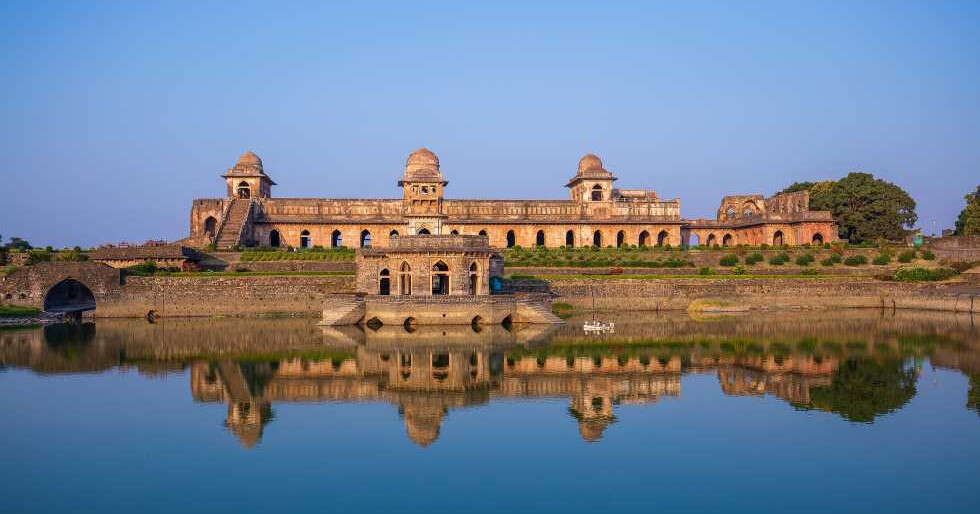 Don't Miss The Marvels Of Mandu In Madhya Pradesh - Vimarsana News