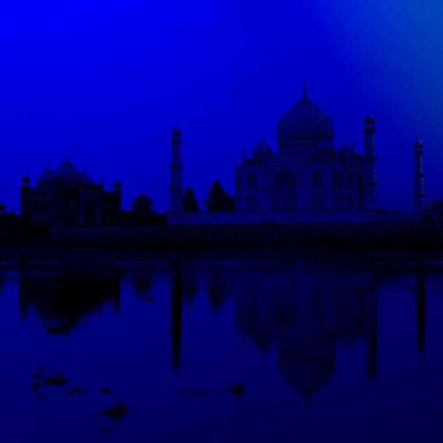See the Taj Mahal by moonlight