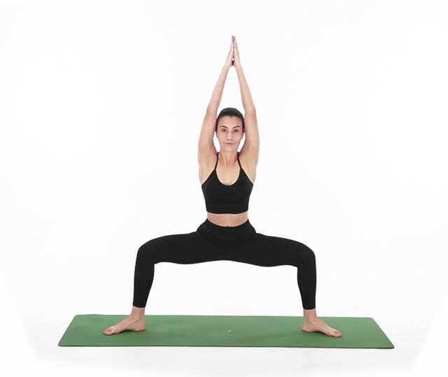 6 standing yoga exercises to improve balance