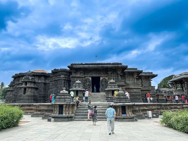 Here’s Why You Should Visit The Hoysala Temples Of Karnataka 