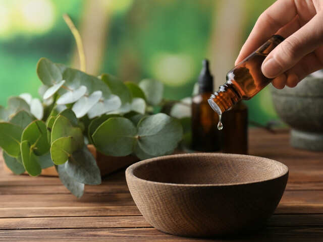 9 Amazing Eucalyptus Oil Benefits - How to Use Eucalyptus Oil