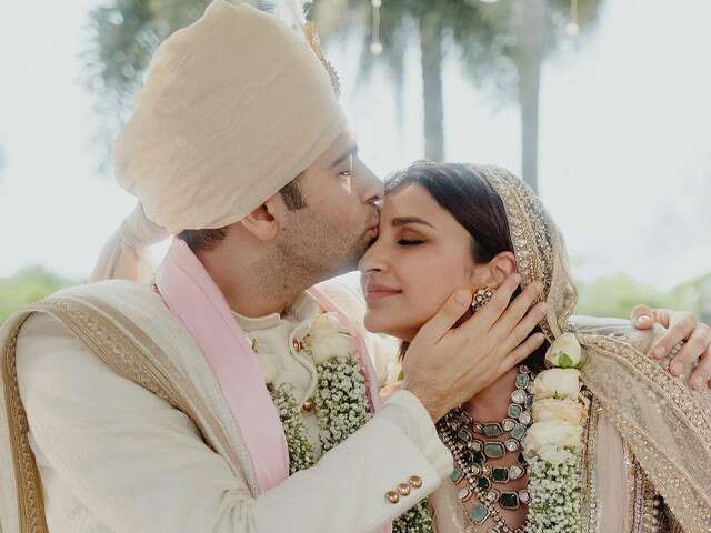 Parineeti Chopra And Raghav Chadha's Wedding Pics: All Heart Eyes!