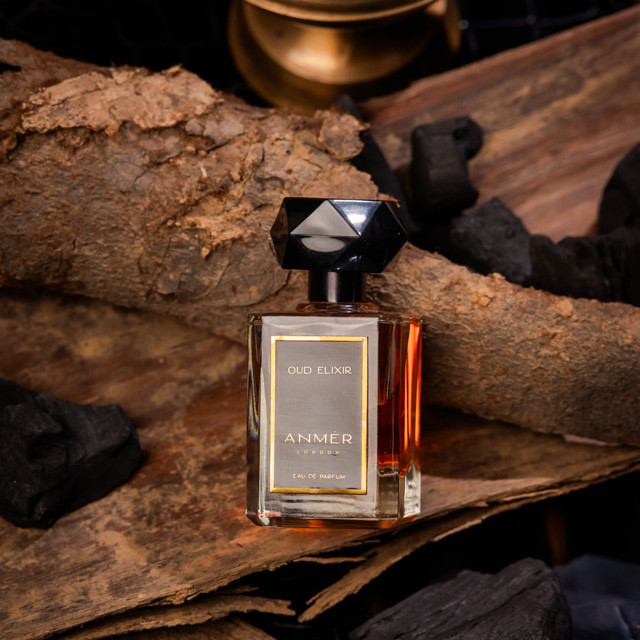 Mother's Day 2024 Gift Ideas - Oud Elixir Parfum from Anmer London.