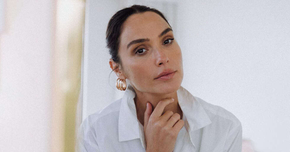 Gal Gadot The Wonder Woman Of The New World - Vimarsana News