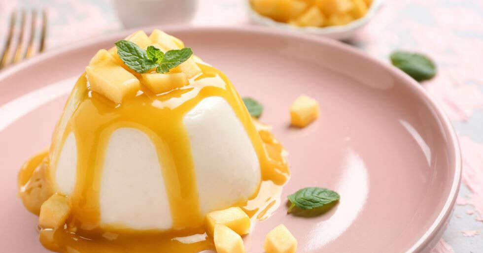 Eat With The Season: Mango Coconut Panna Cotta - Vimarsana News