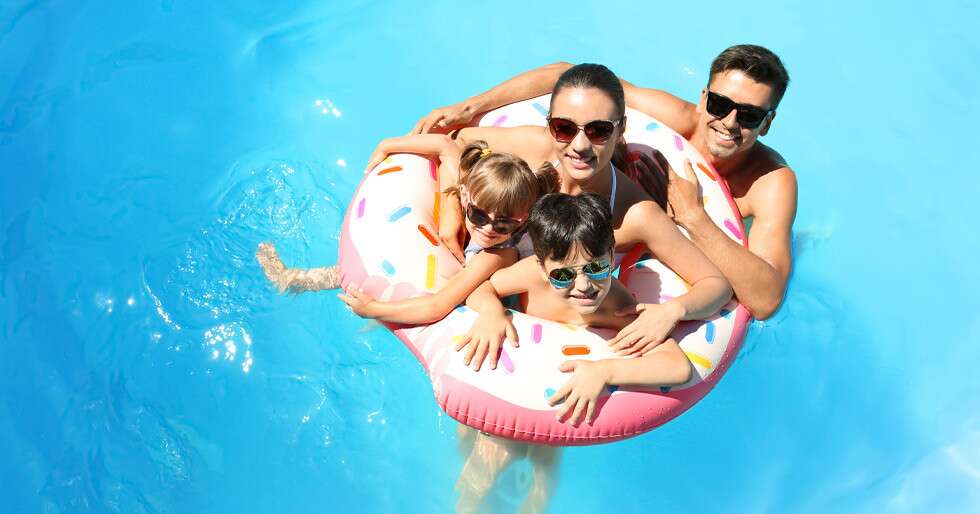 Keep These Skincare Tips Handy While You Enjoy The Summer Splash In Pool