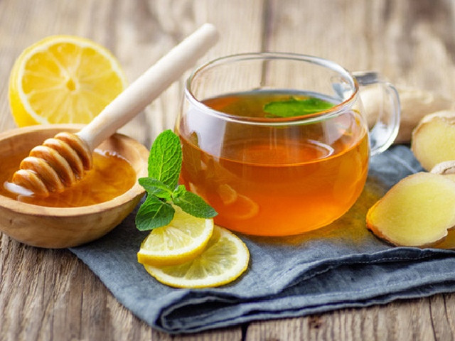 8 Benefits Of Drinking Lemon Tea