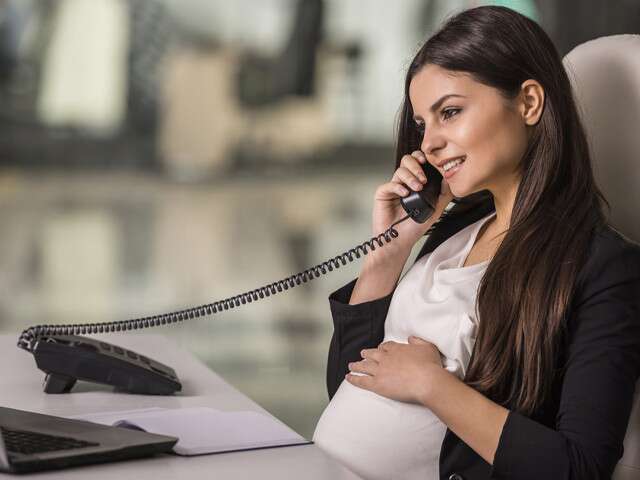 Easy Workstation Stretches For Pregnant Women