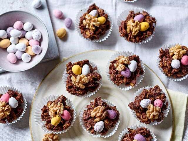 Last-Minute Easter Treat: Walnut Chocolate Nests