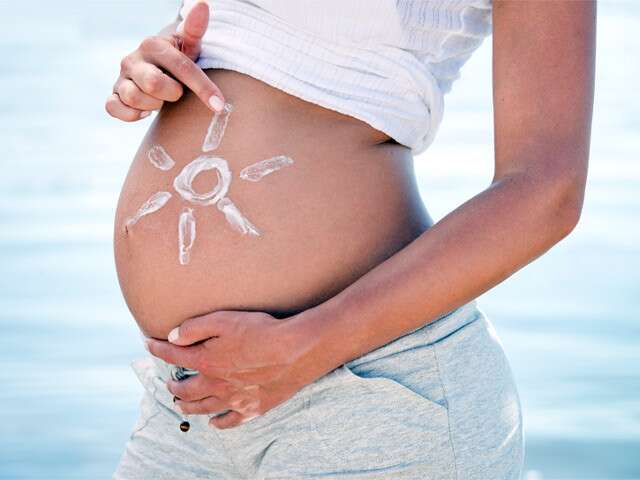 Summer Pregnancy? Here’s Why You Need To Stay Cool And Hydrated