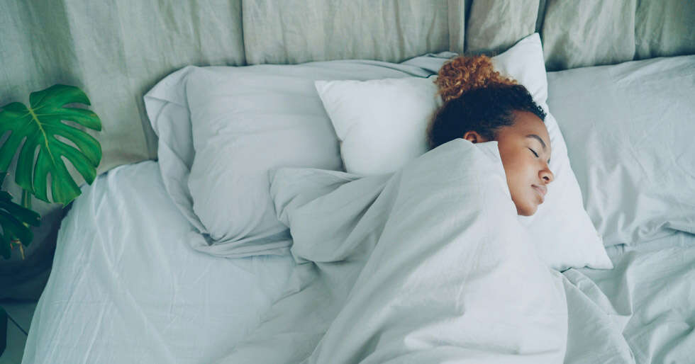 6 Night Time Habits For Better Sleep In Humid Weather