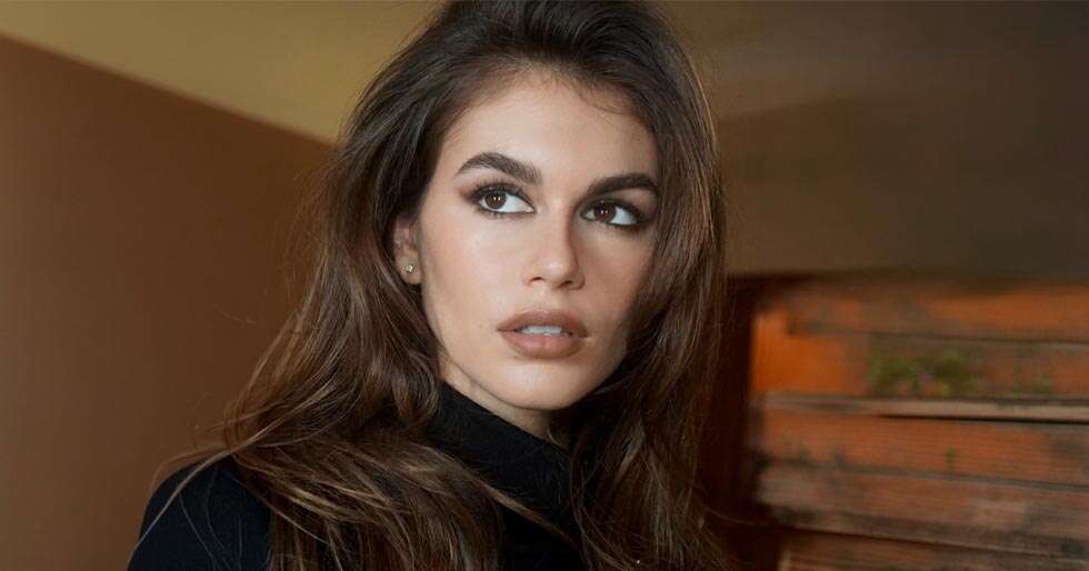 6 Hacks To Keep Your Eyeliner Intact In Sweaty Weather