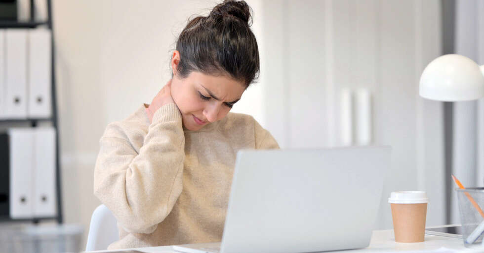9 Effortless Ways To Get More Movement Into A Desk-Heavy Work Routine
