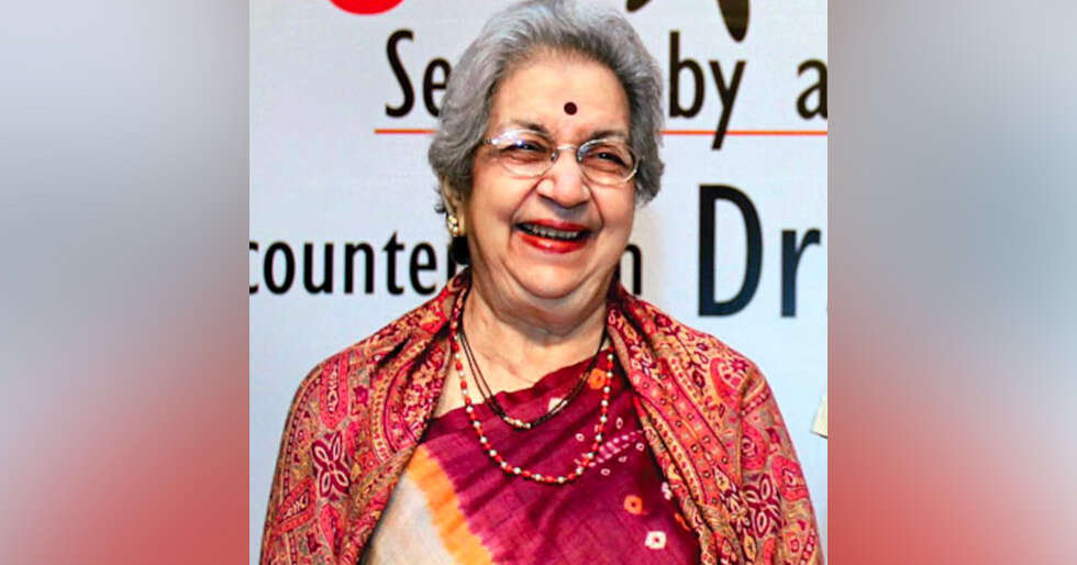 The Woman Who Taught Us to Respect Silence: Remembering Vijaya Mehta | Femina.in