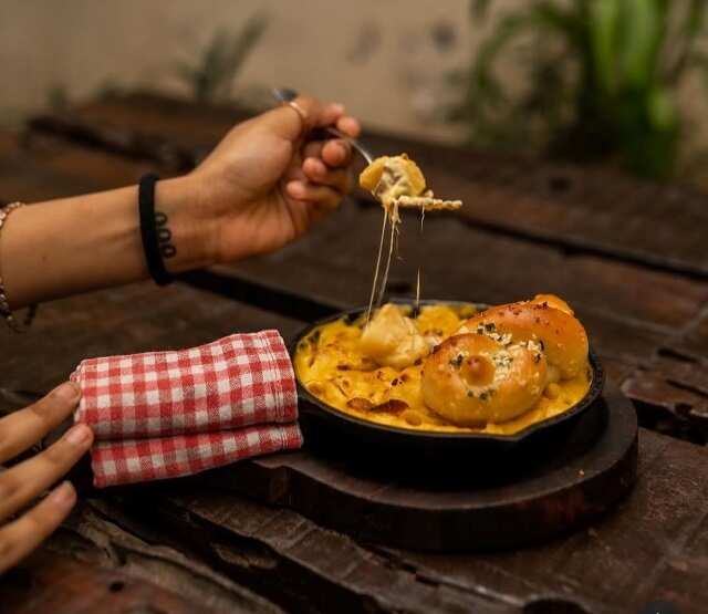 1BHK's Butter Chicken Mac & Cheese is perfect to get your fix on World Pasta Day
