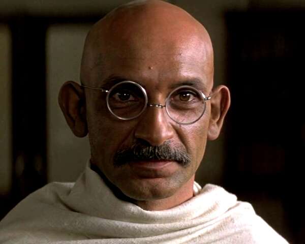 महात्मा गांधी को जानें, इन 11 फ़िल्मों से