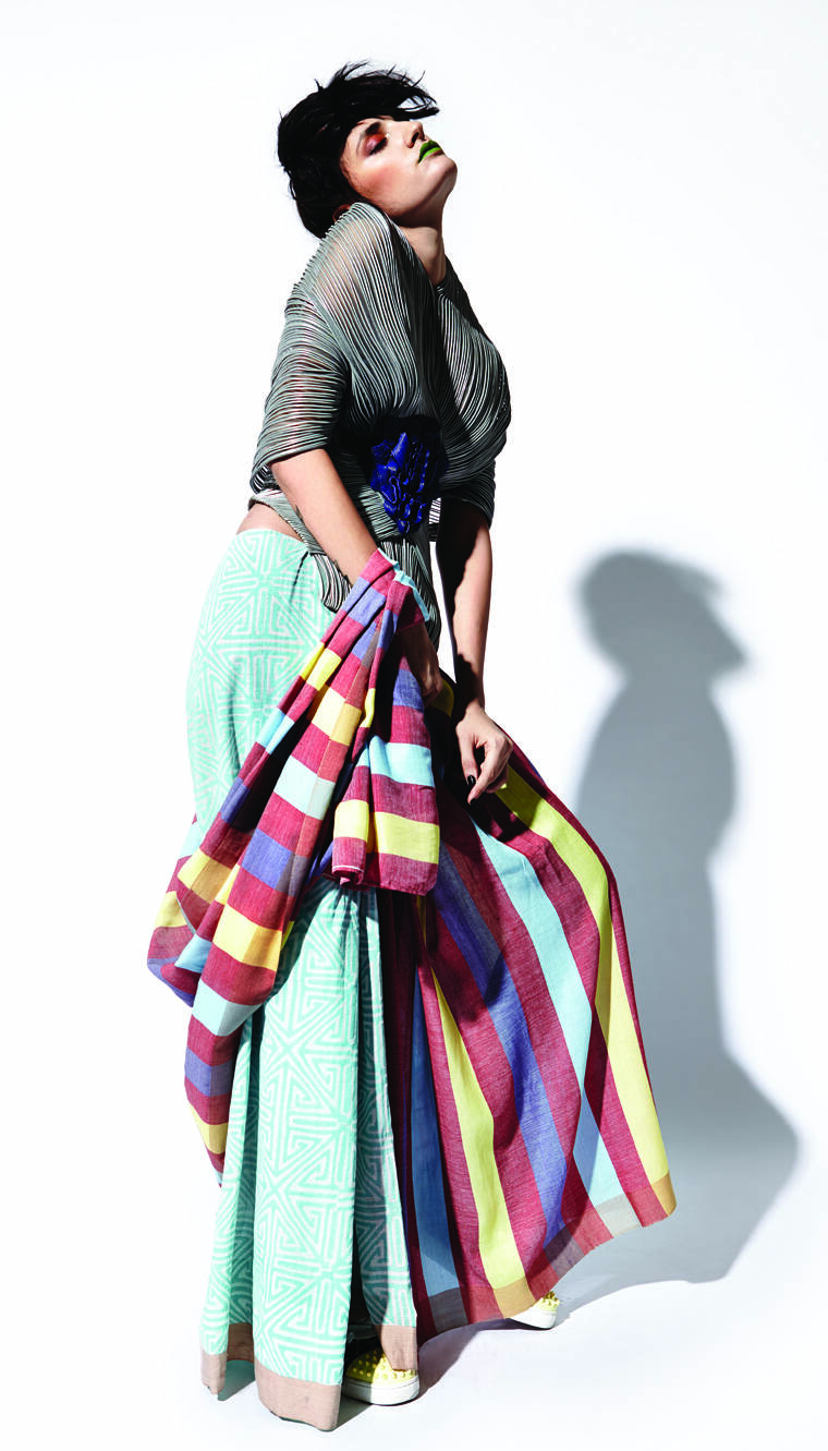 saree in western look