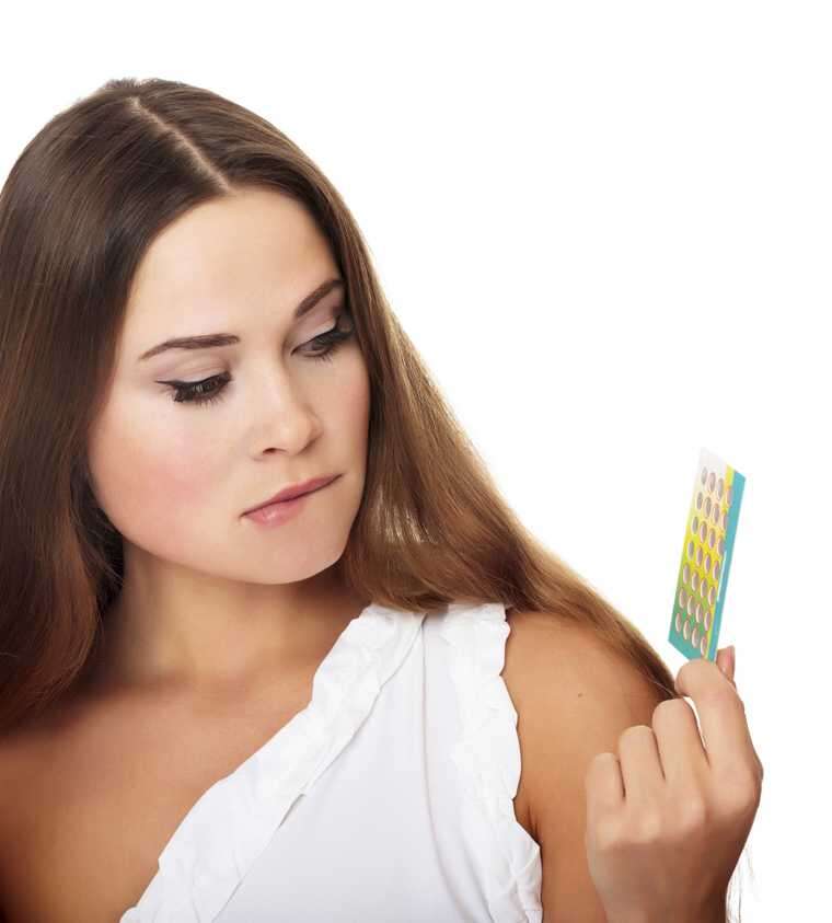 5 daily habits that may be causing hairfall | Femina.in