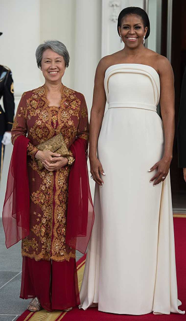 First Lady Michelle Obama State Dinner 2016 White gown Brandon Maxwell