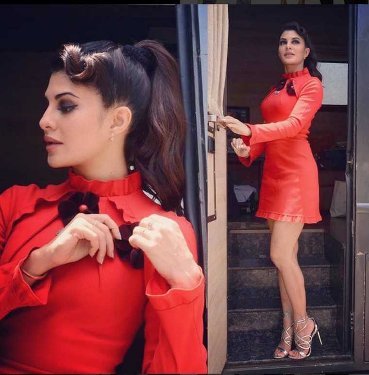 Jacqueline Fernandez dazzles in her South Indian look post the release of  RaRaRakkamma song from Vikrant Rona