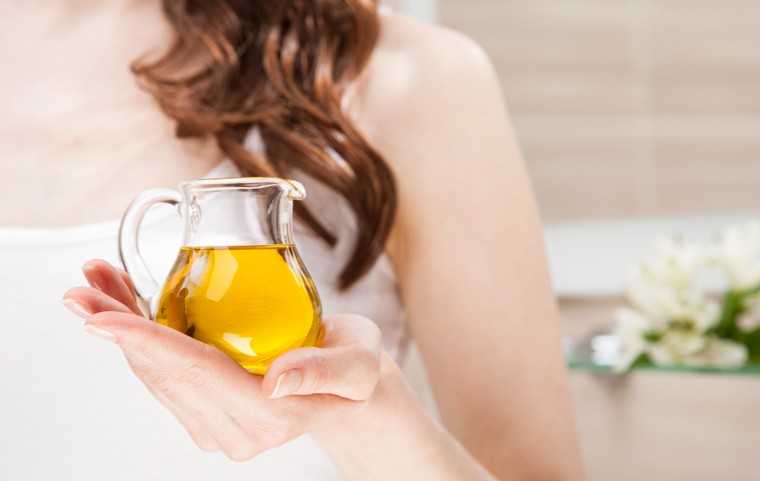 Olive oil for nails