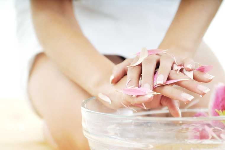 How to get rid of yellow nails 
