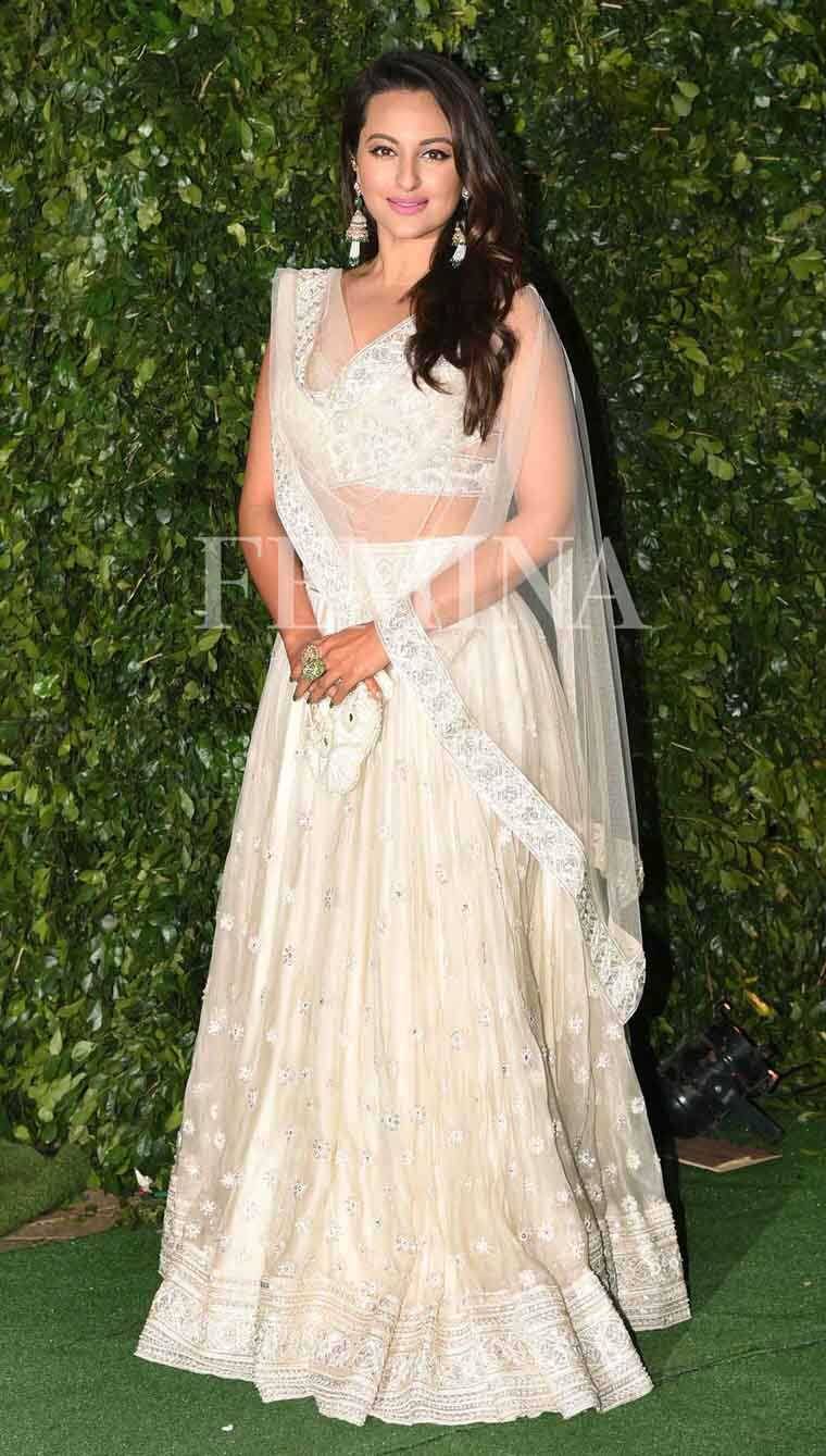 sonakshi sinha in lehenga