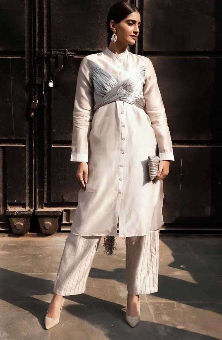 Sonam Kapoor shares photographs of herself in bizarre dress