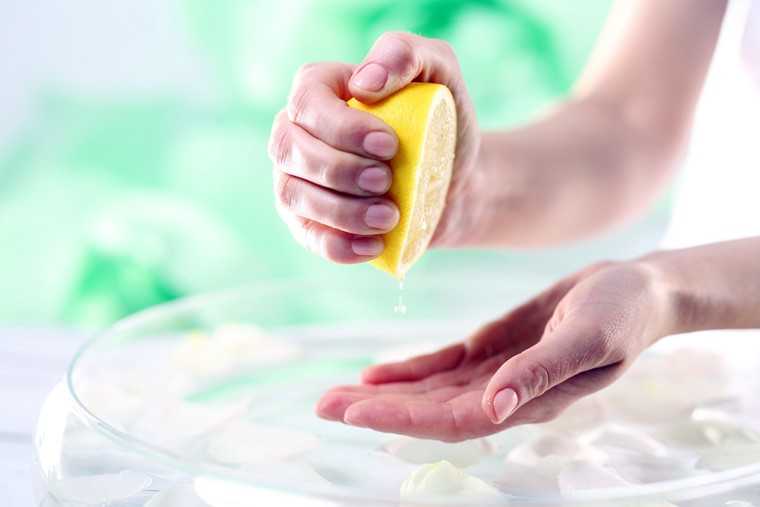 woman with lemon handwash