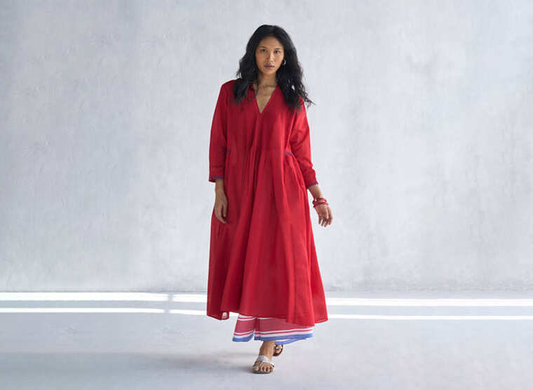 Pintuck Kurta – Red From Nicobar