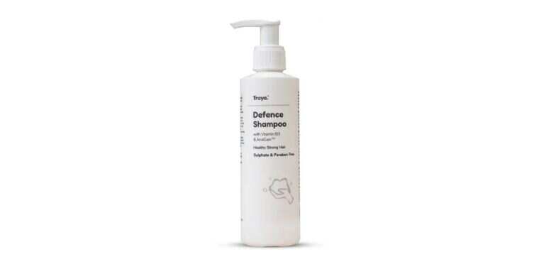 Traya Defence Shampoo for sweaty oily and buildup-prone scalp