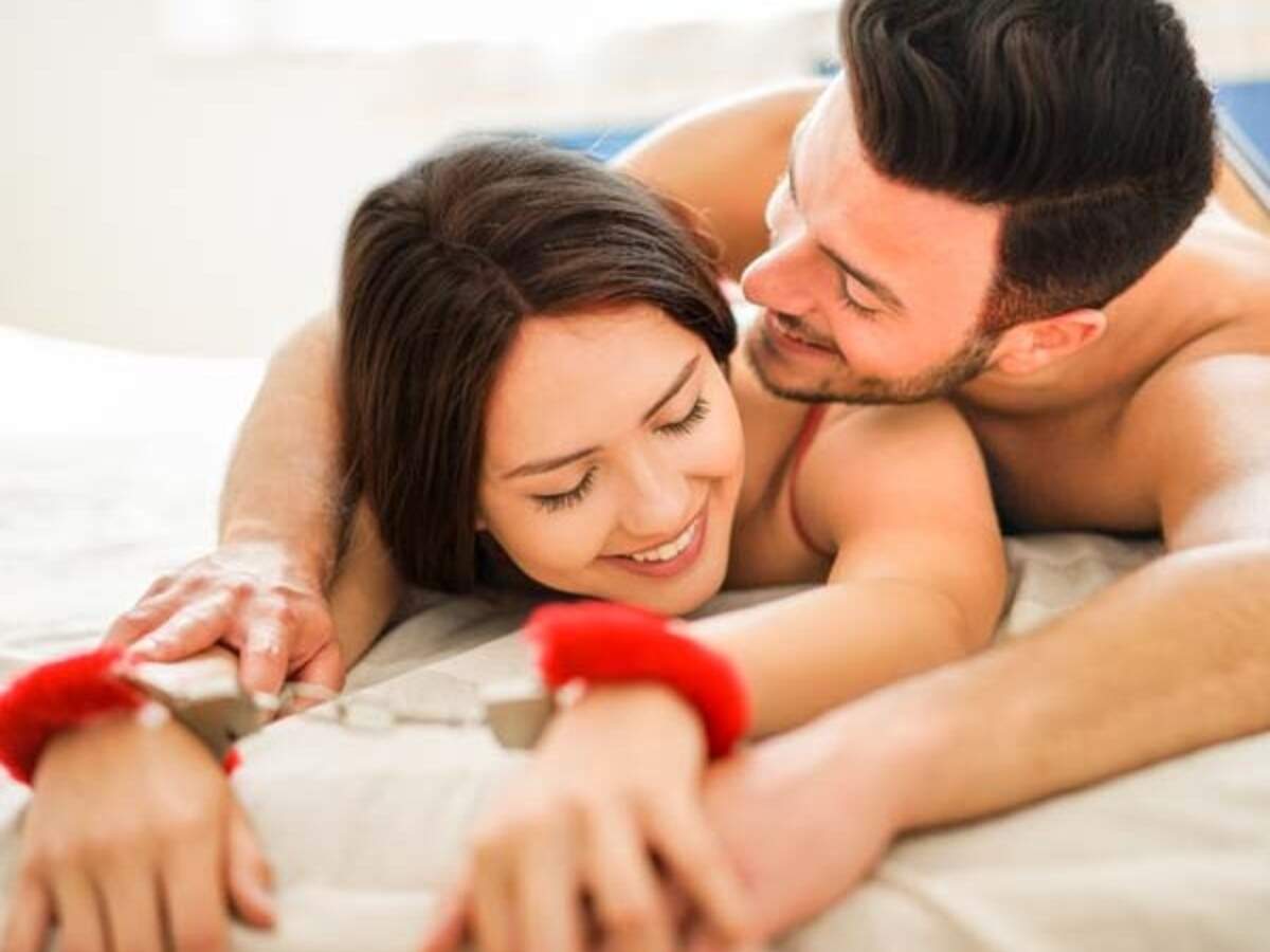 Қалың 26-сантиметрлік сиқыр қатты жопаға