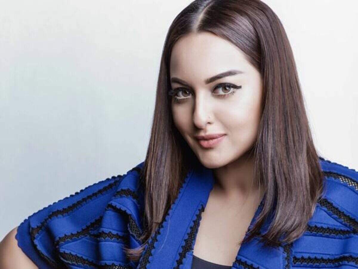Sonakshi Sinha's hassle-free hairdo will give you hair styling goals | Sonakshi Sinha's hassle-free hairdo will give you hair styling goals |