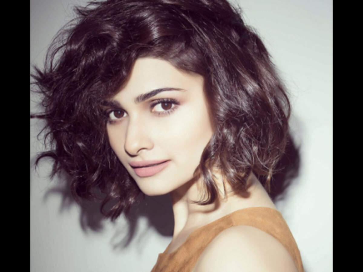 Prachi Desai Shows Us How To Style A Bob Femina In