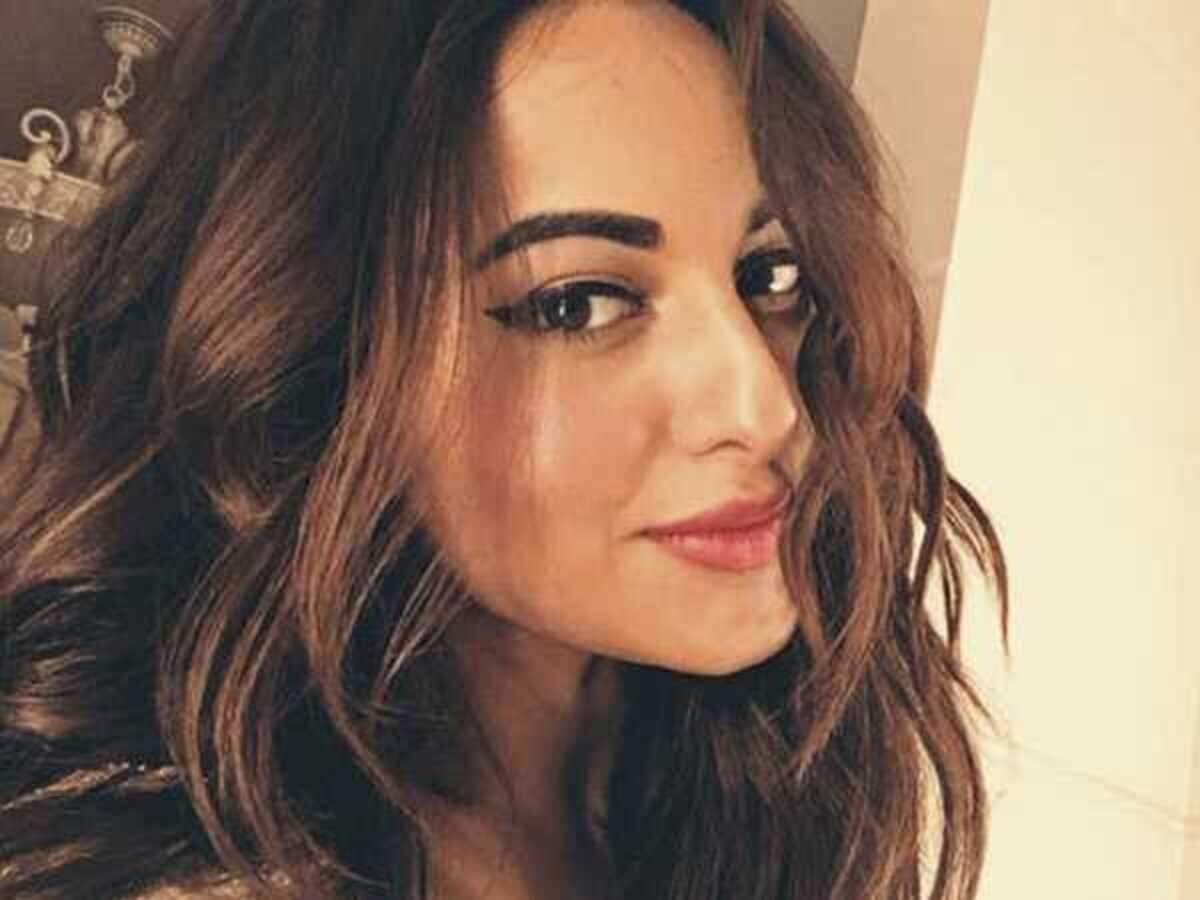Stunning transformation of Sonakshi Sinha Stunning transformation of Sonakshi Sinha