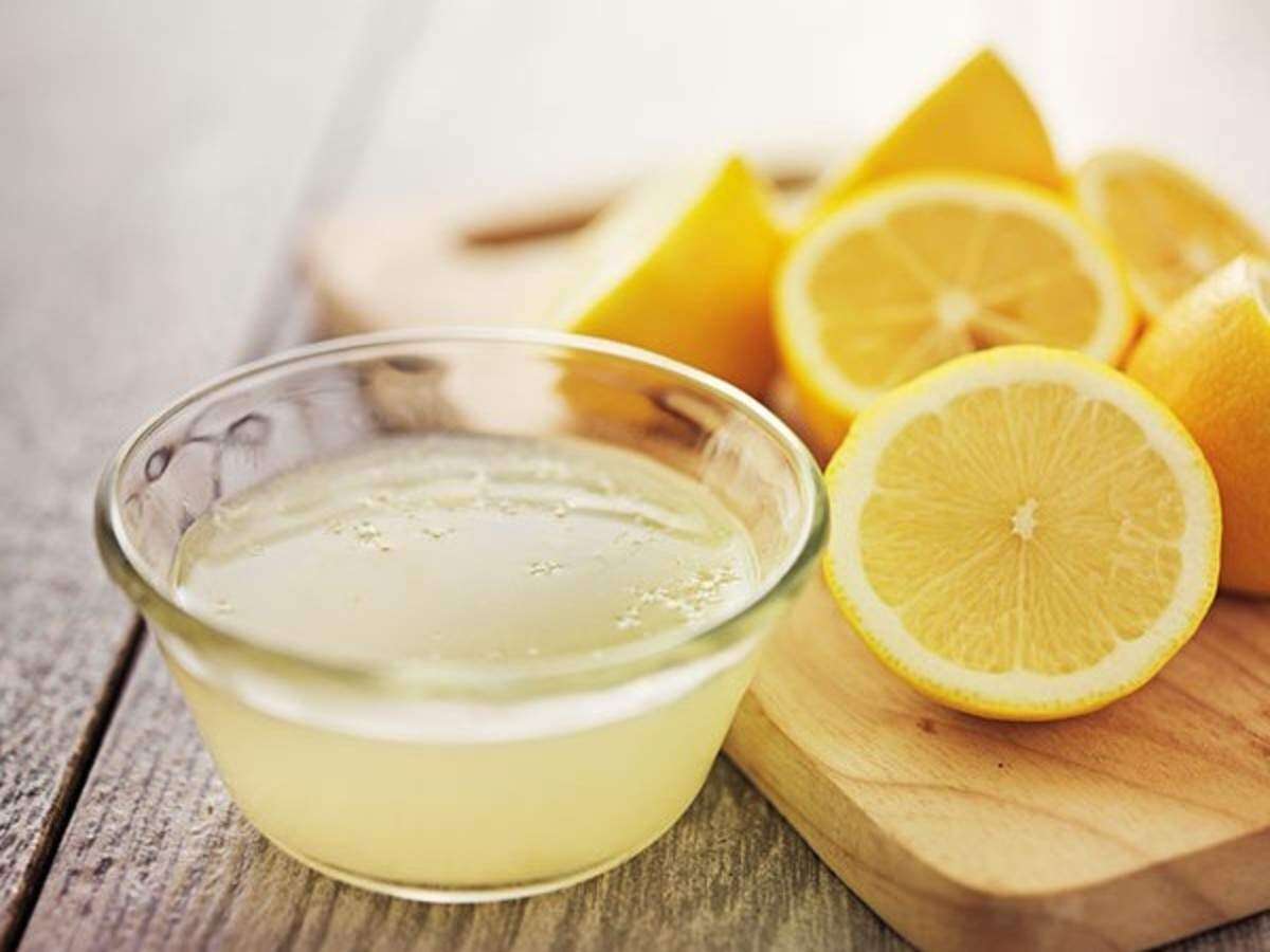 Top Uses Of Lemons For Hair Growth 