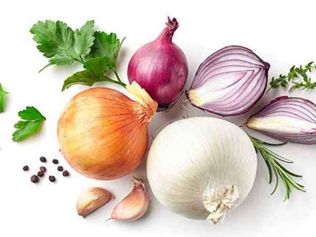 Top Benefits Of Onion For Hair 