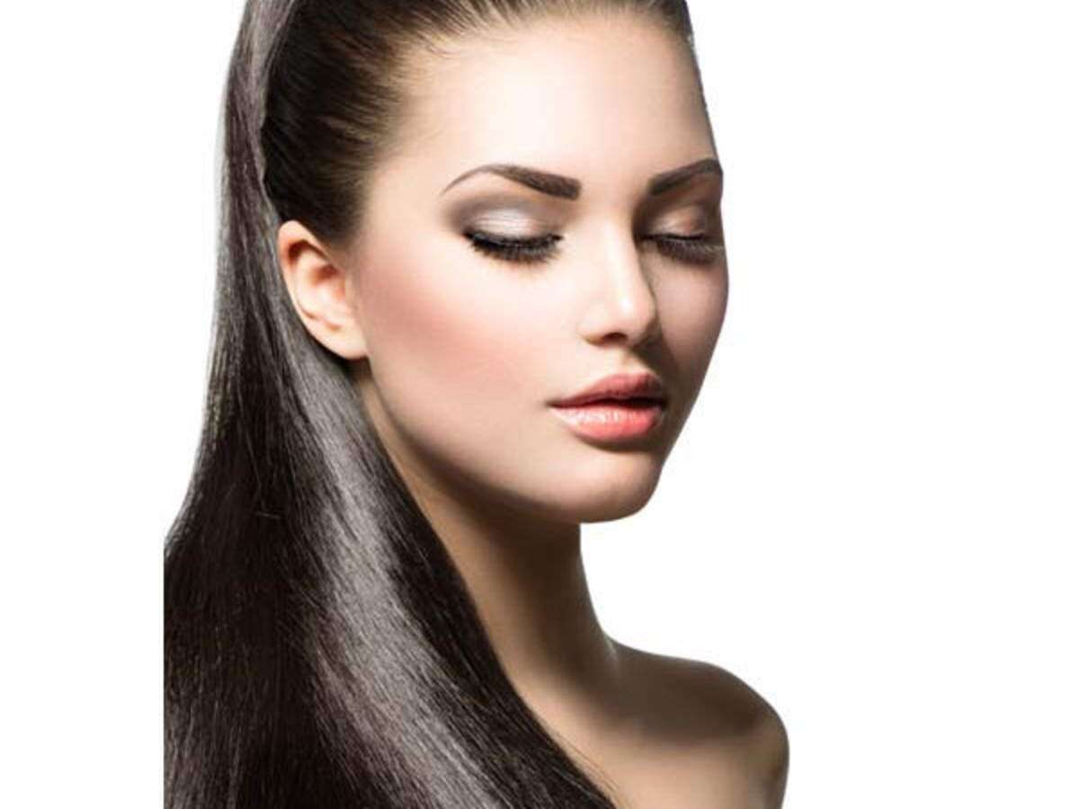 Easy hairstyles for the monsoon 