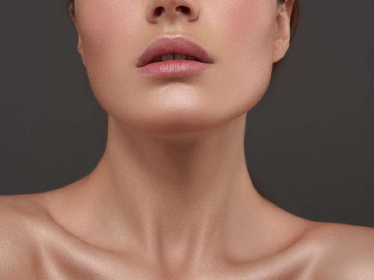 Why Collarbone is Called Beauty Bone 