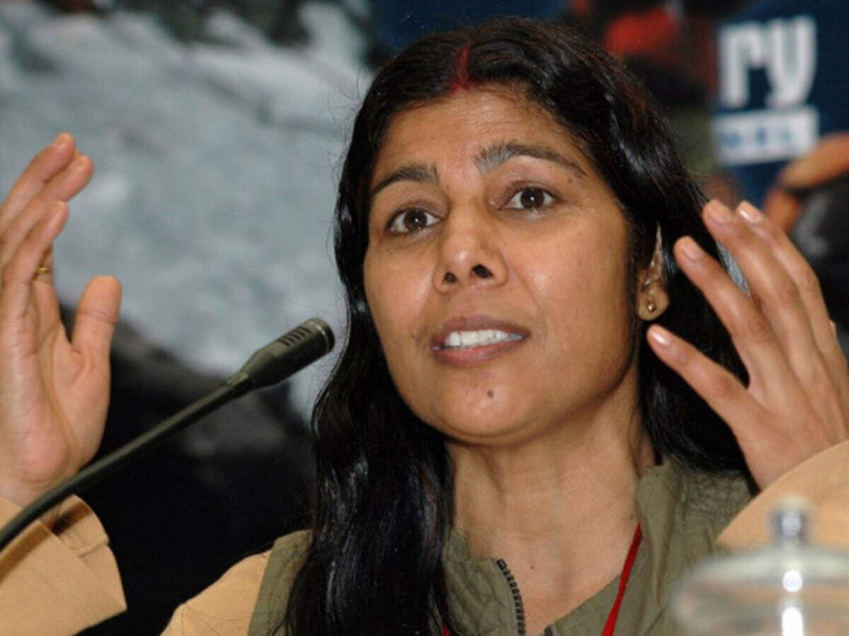 Santosh Yadav Is The World's First Woman To Have Scaled Mt Everest Twice | Femina.in