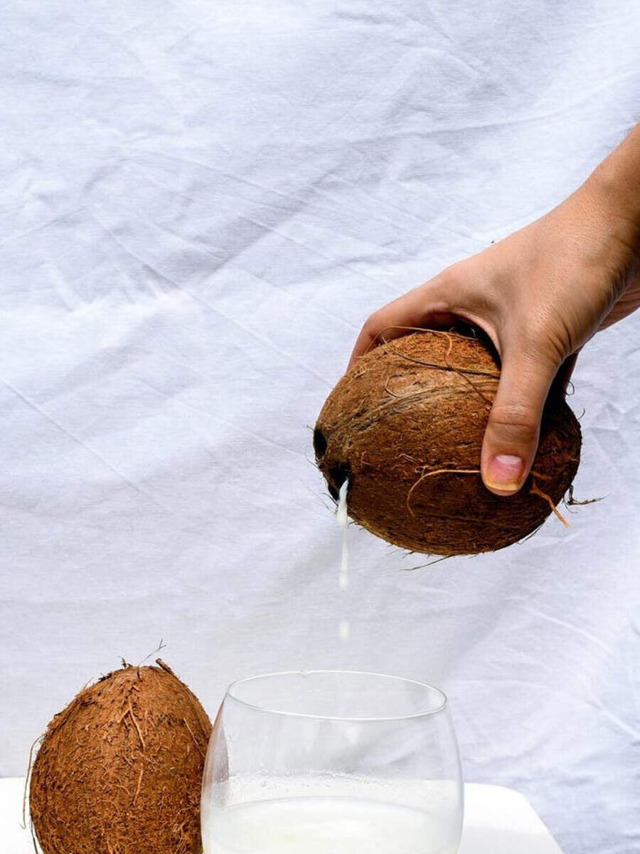 Benefits of Coconut Water on Skin and Hair Benefits of Coconut Water on Skin and Hair