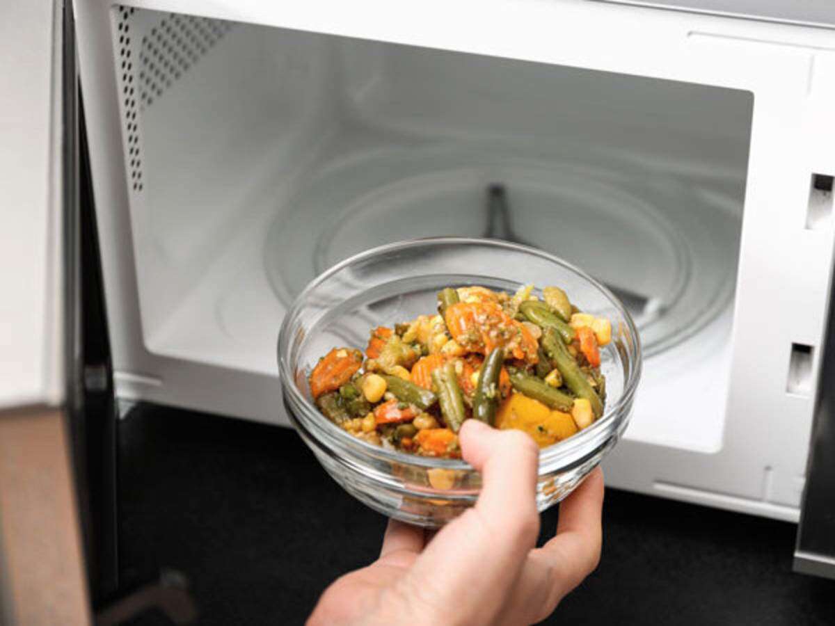 Is it Safe to Heat Food in a Microwave Oven? - NDTV Food